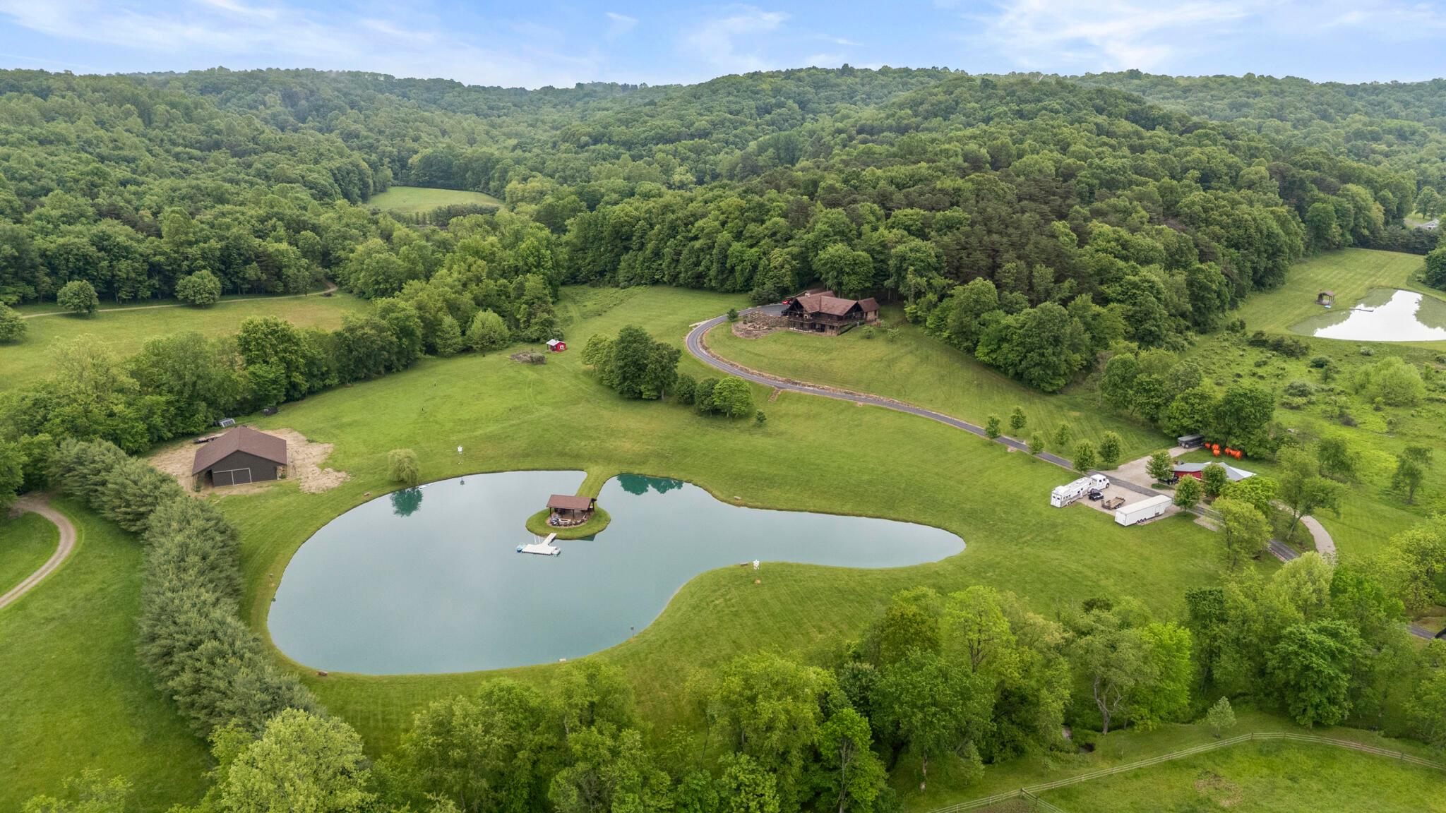 20358 Buena Vista Road, Rockbridge, Ohio image 12