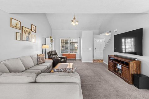 Tiny photo for 3768 Pendent Lane, Columbus, OH 43207 (MLS # 226007132)