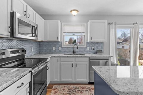 Tiny photo for 3768 Pendent Lane, Columbus, OH 43207 (MLS # 226007132)