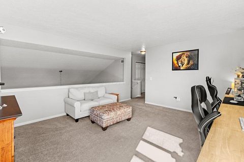 Tiny photo for 3768 Pendent Lane, Columbus, OH 43207 (MLS # 226007132)