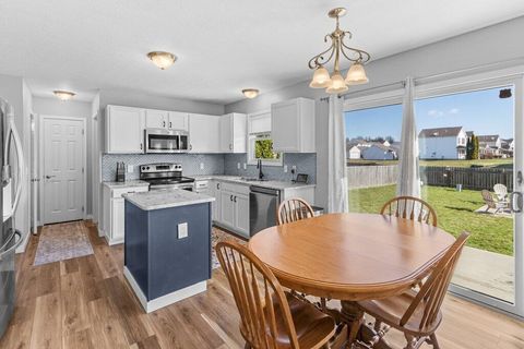 Tiny photo for 3768 Pendent Lane, Columbus, OH 43207 (MLS # 226007132)