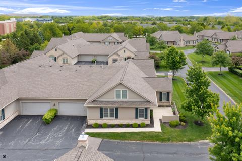Photo of 4229 Waterside Place, Grove City, OH 43123 (MLS # 226016194)