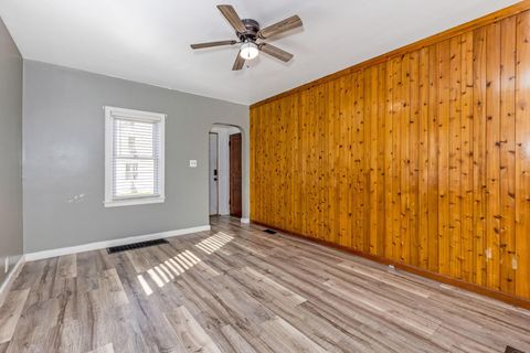 Tiny photo for 140 Sherman Avenue, Lancaster, OH 43130 (MLS # 225041778)