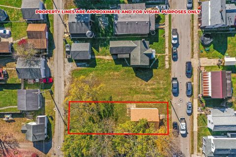 Tiny photo for 140 Sherman Avenue, Lancaster, OH 43130 (MLS # 225041778)