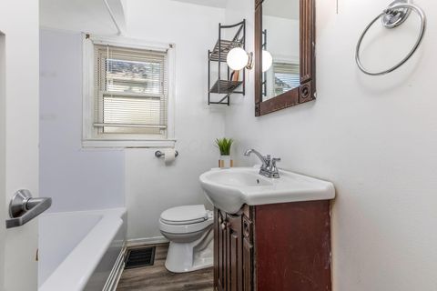 Tiny photo for 140 Sherman Avenue, Lancaster, OH 43130 (MLS # 225041778)