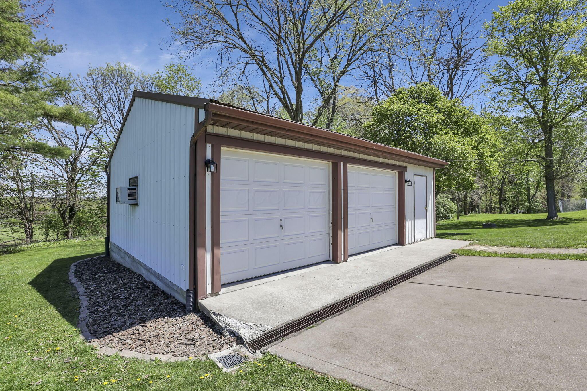 140 Craig Drive, Thornville, Ohio image 6