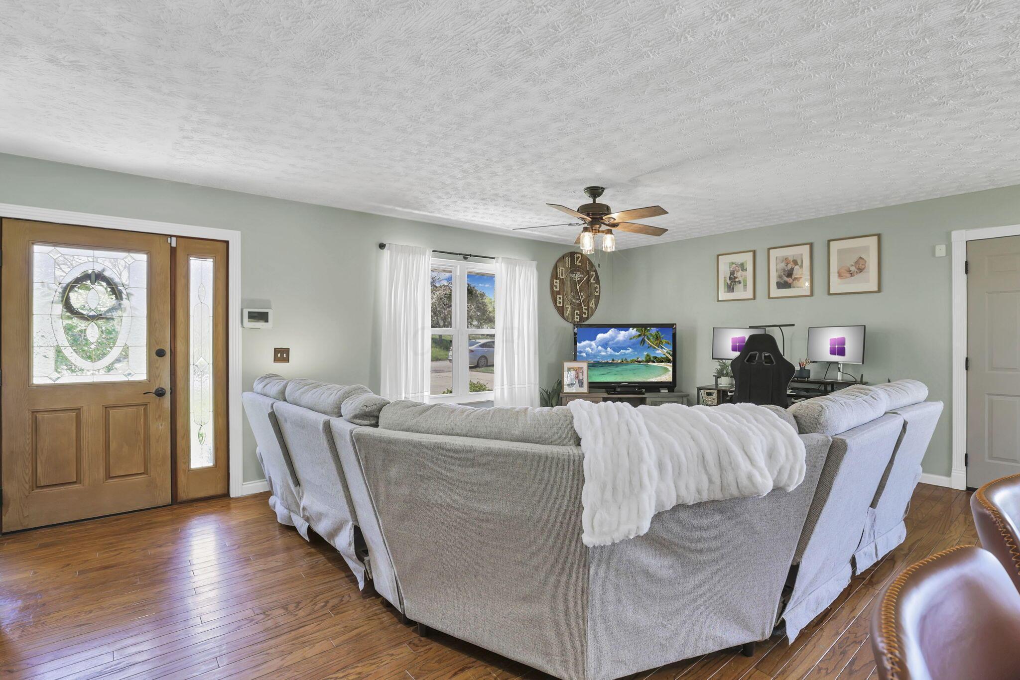 140 Craig Drive, Thornville, Ohio image 11
