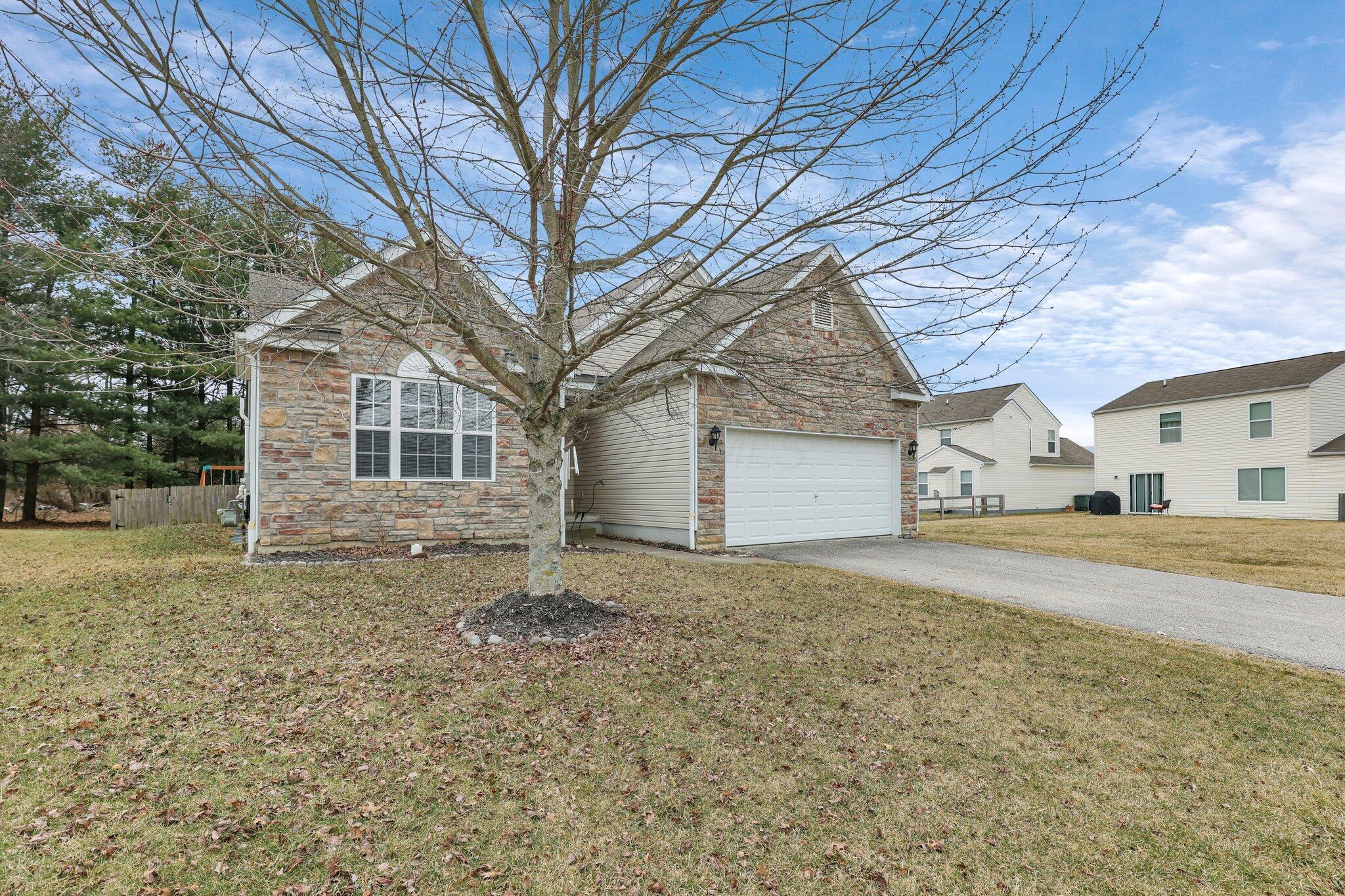 7511 Twisted Bark Drive, Canal Winchester, Ohio image 44