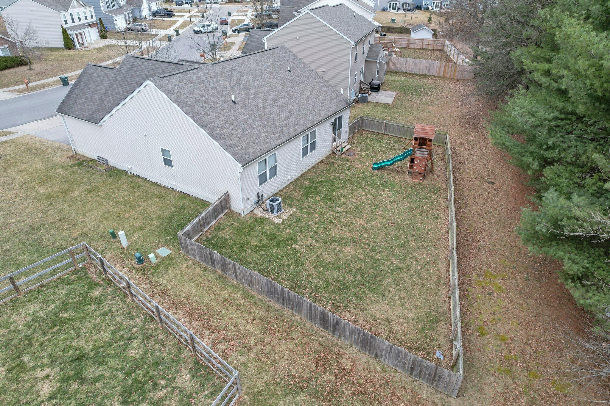 7511 Twisted Bark Drive, Canal Winchester, Ohio image 33