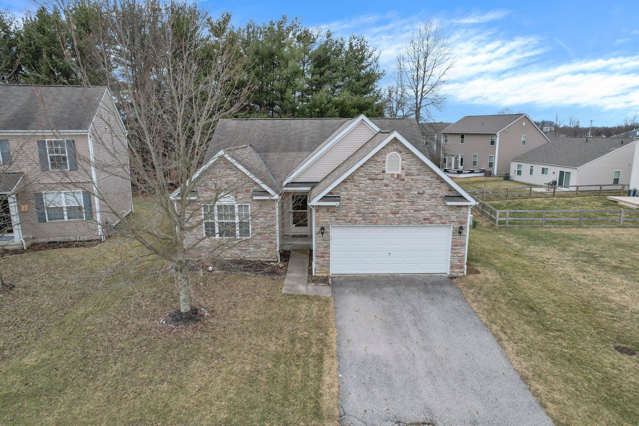 7511 Twisted Bark Drive, Canal Winchester, Ohio image 39