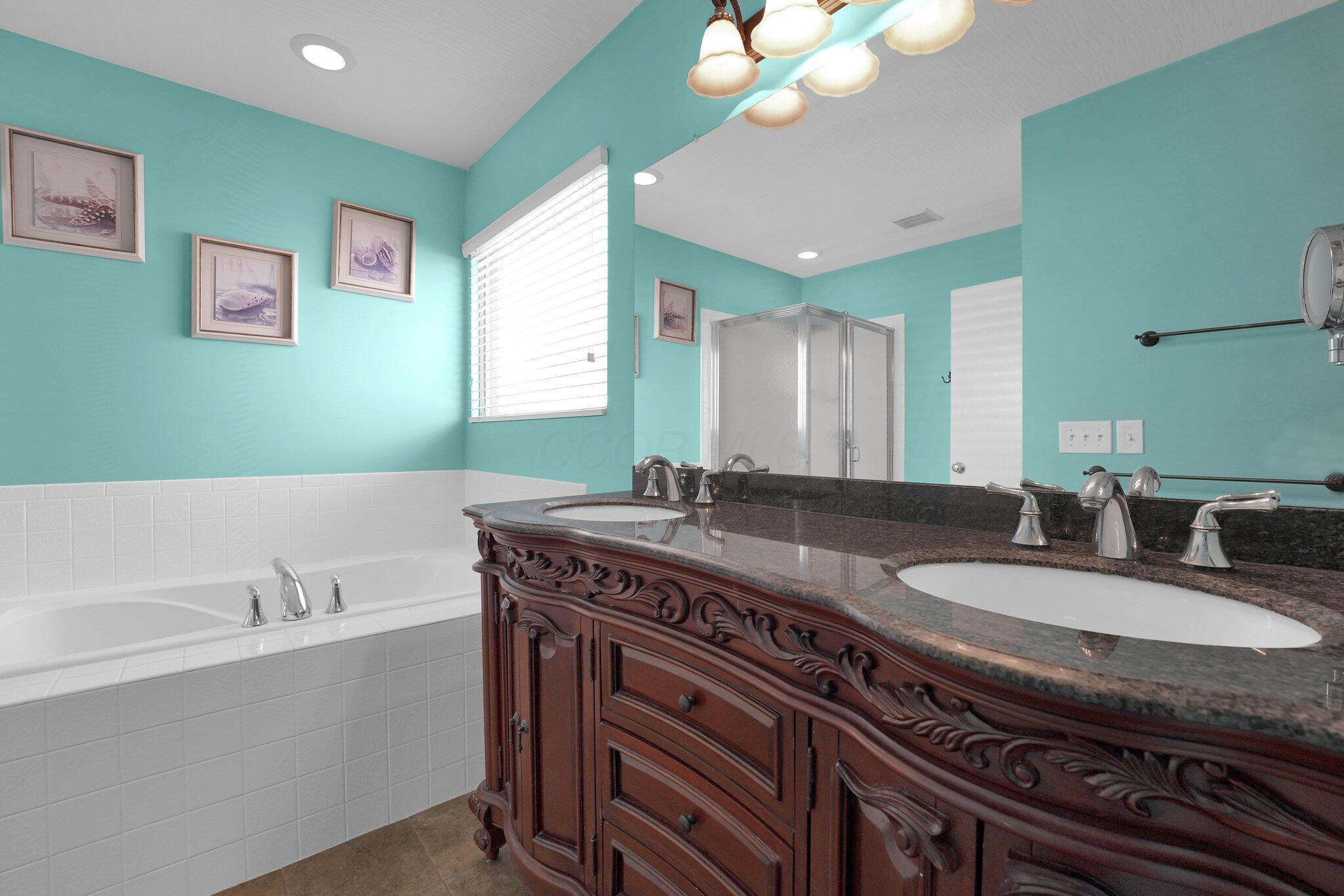 8271 Olympus Lane, Blacklick, Ohio image 25