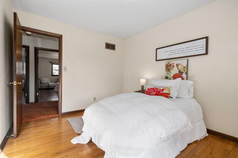 Tiny photo for 5250 Indian Hill Road, Dublin, OH 43017 (MLS # 226000412)