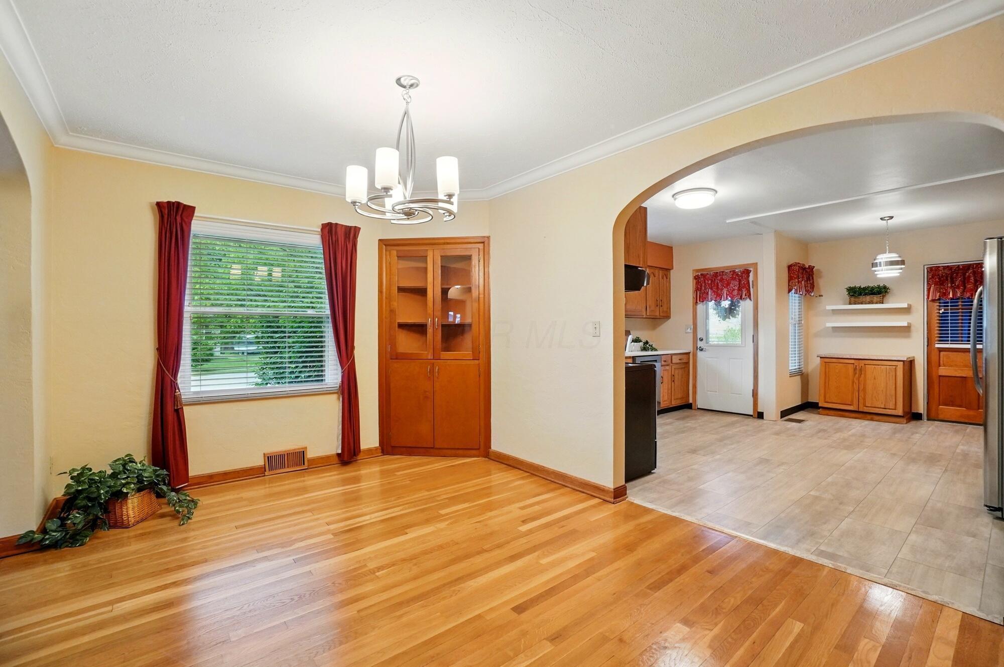 305 Letts Avenue, Sunbury, Ohio image 13