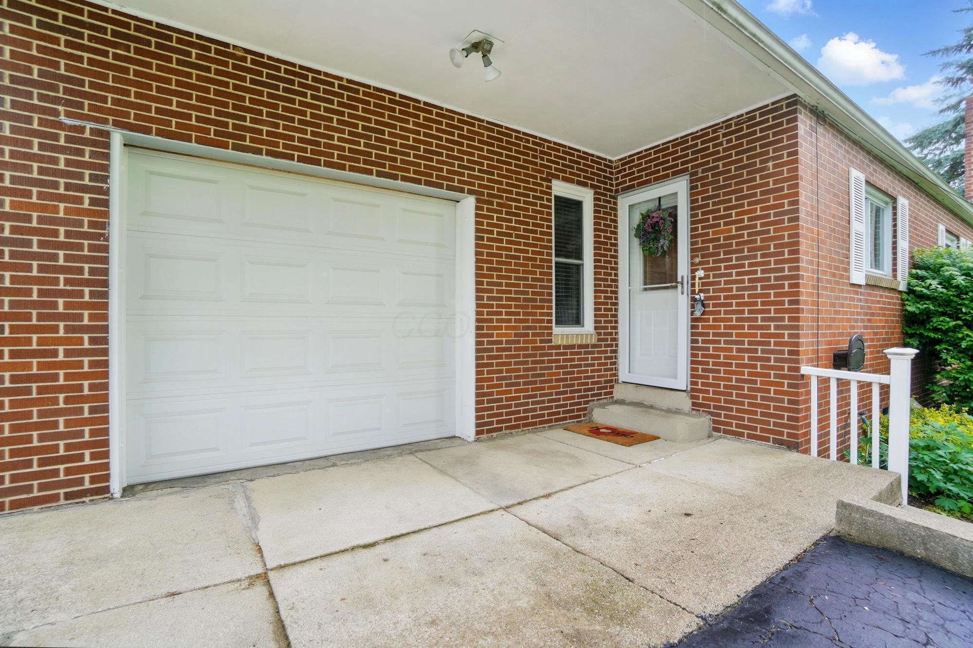 305 Letts Avenue, Sunbury, Ohio image 6
