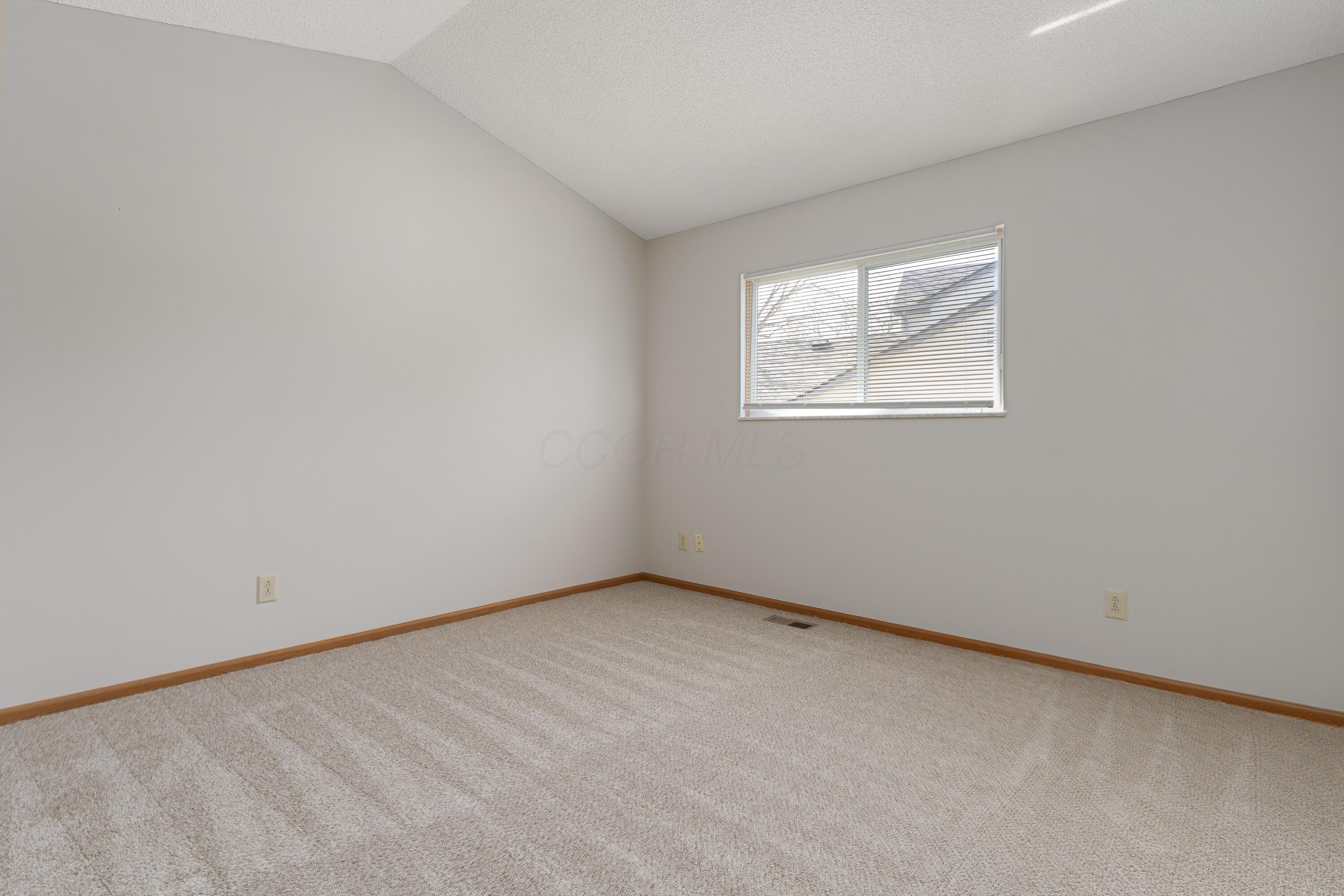 5772 Nike Drive, Hilliard, Ohio image 17