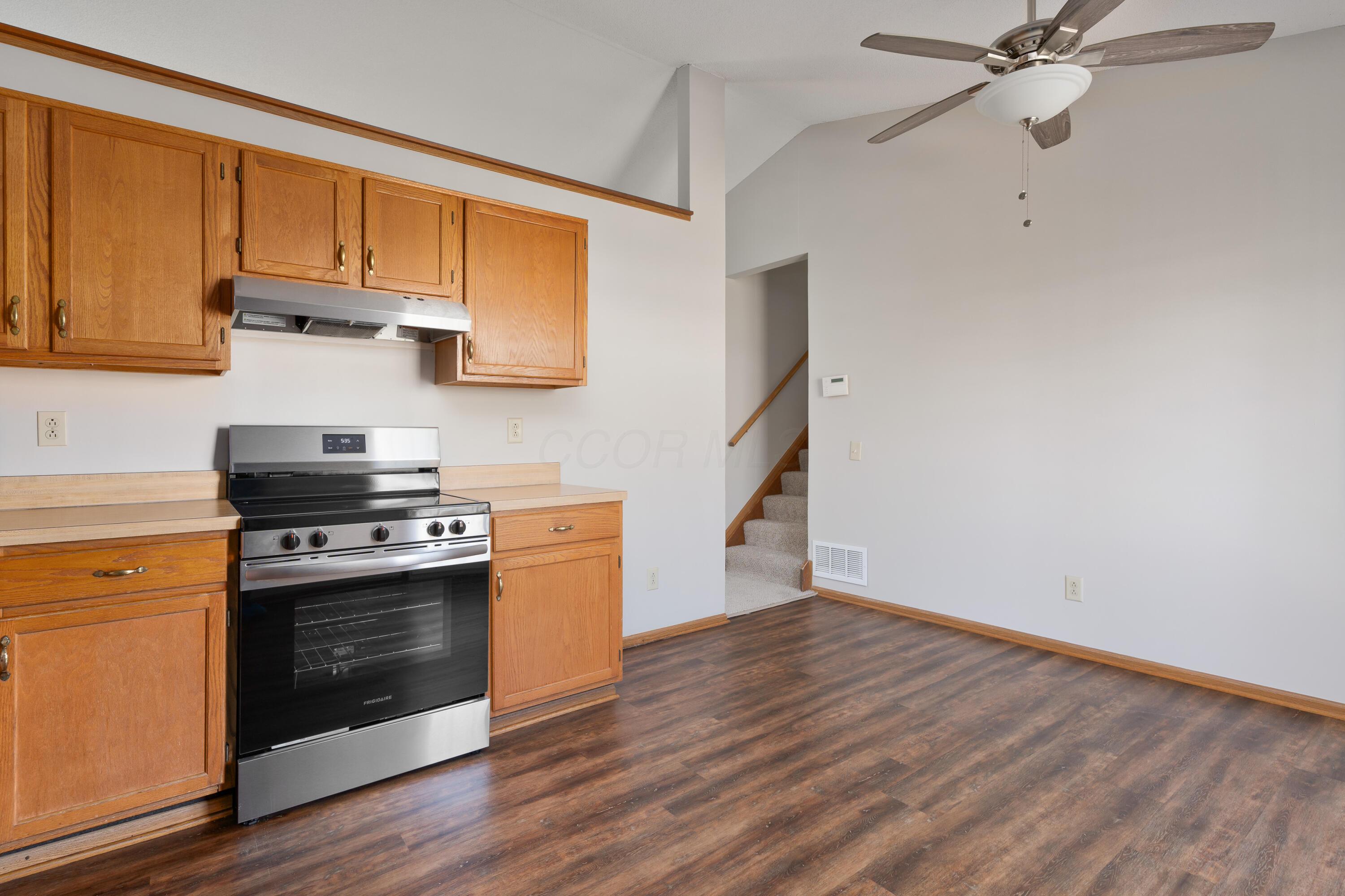 5772 Nike Drive, Hilliard, Ohio image 16