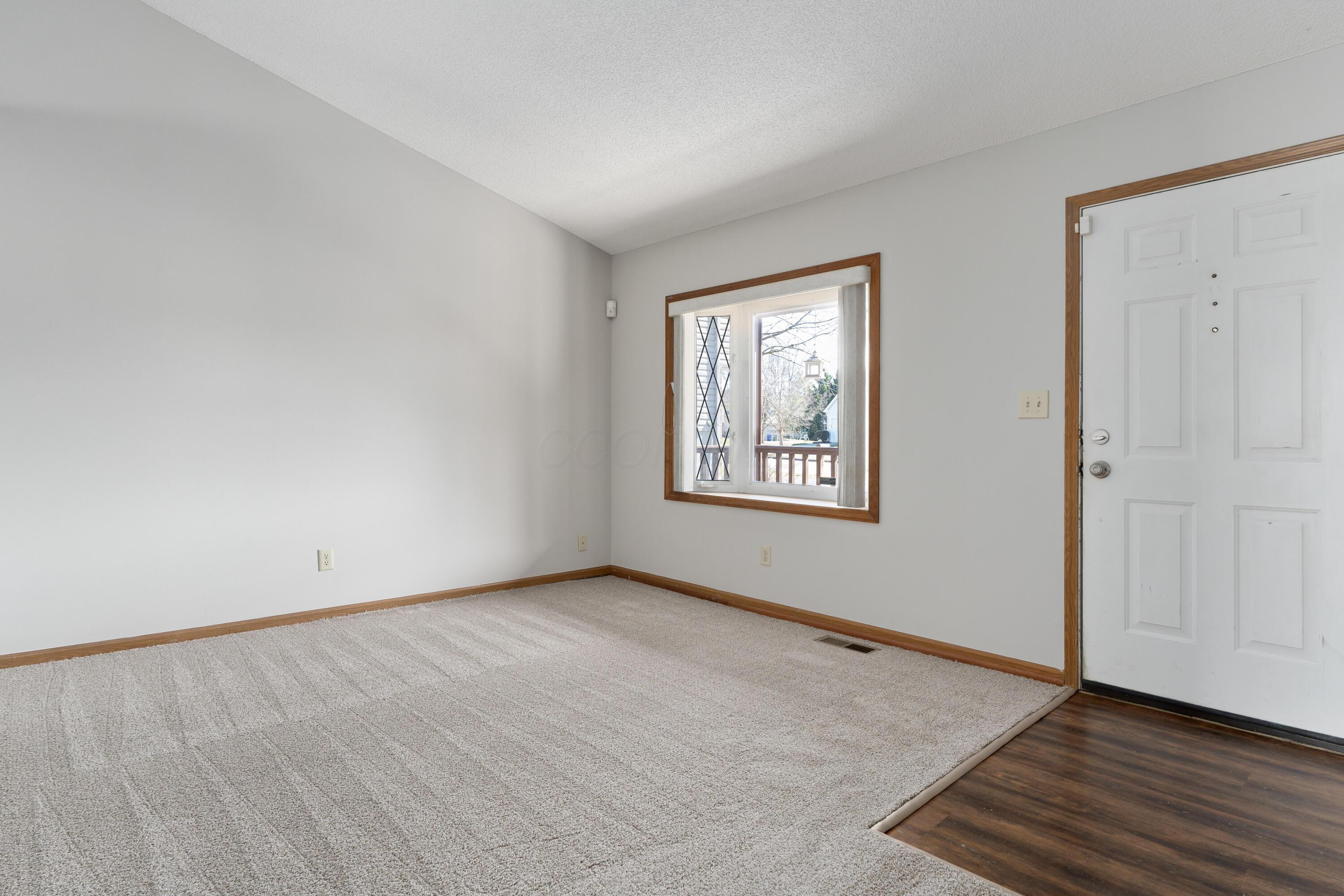 5772 Nike Drive, Hilliard, Ohio image 10