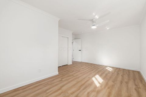 Tiny photo for 2687 Snouffer Road, Columbus, OH 43235 (MLS # 225037587)