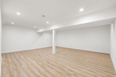 Tiny photo for 2687 Snouffer Road, Columbus, OH 43235 (MLS # 225037587)