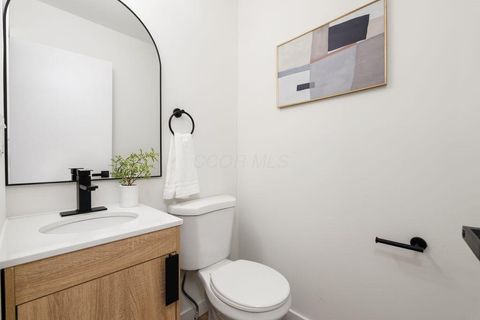 Tiny photo for 2687 Snouffer Road, Columbus, OH 43235 (MLS # 225037587)