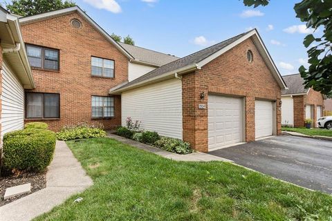 Photo of 1324 Brookview Circle, Pickerington, OH 43147 (MLS # 225027239)