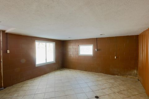 Tiny photo for 1281 E Allen Street, Lancaster, OH 43130 (MLS # 226000170)