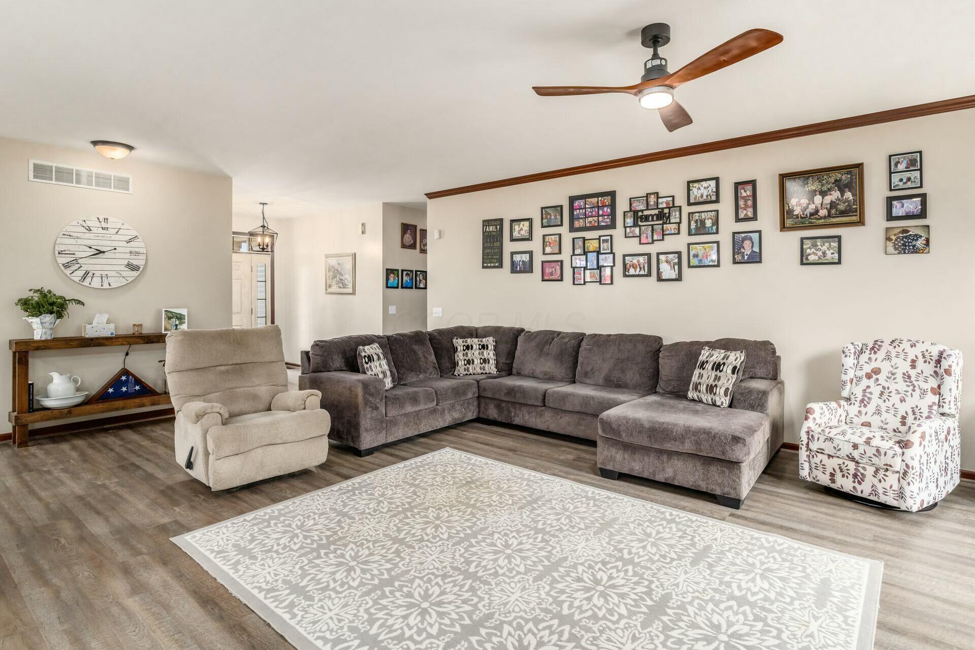 9713 New California Drive, Plain City, Ohio image 12