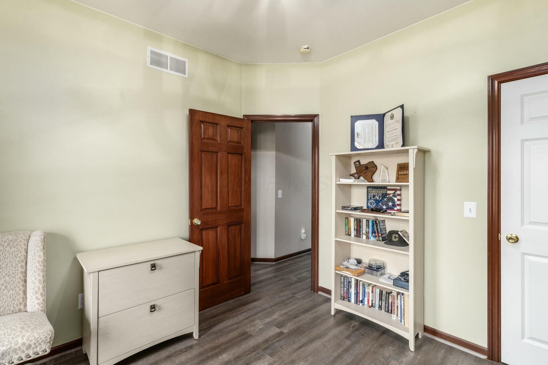 9713 New California Drive, Plain City, Ohio image 30