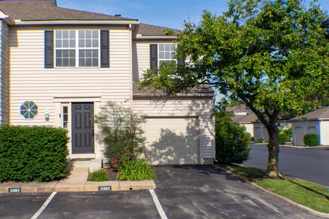 Condo For Sale - 5392 Pickforde Drive #5E<br/> Columbus, OH 43235