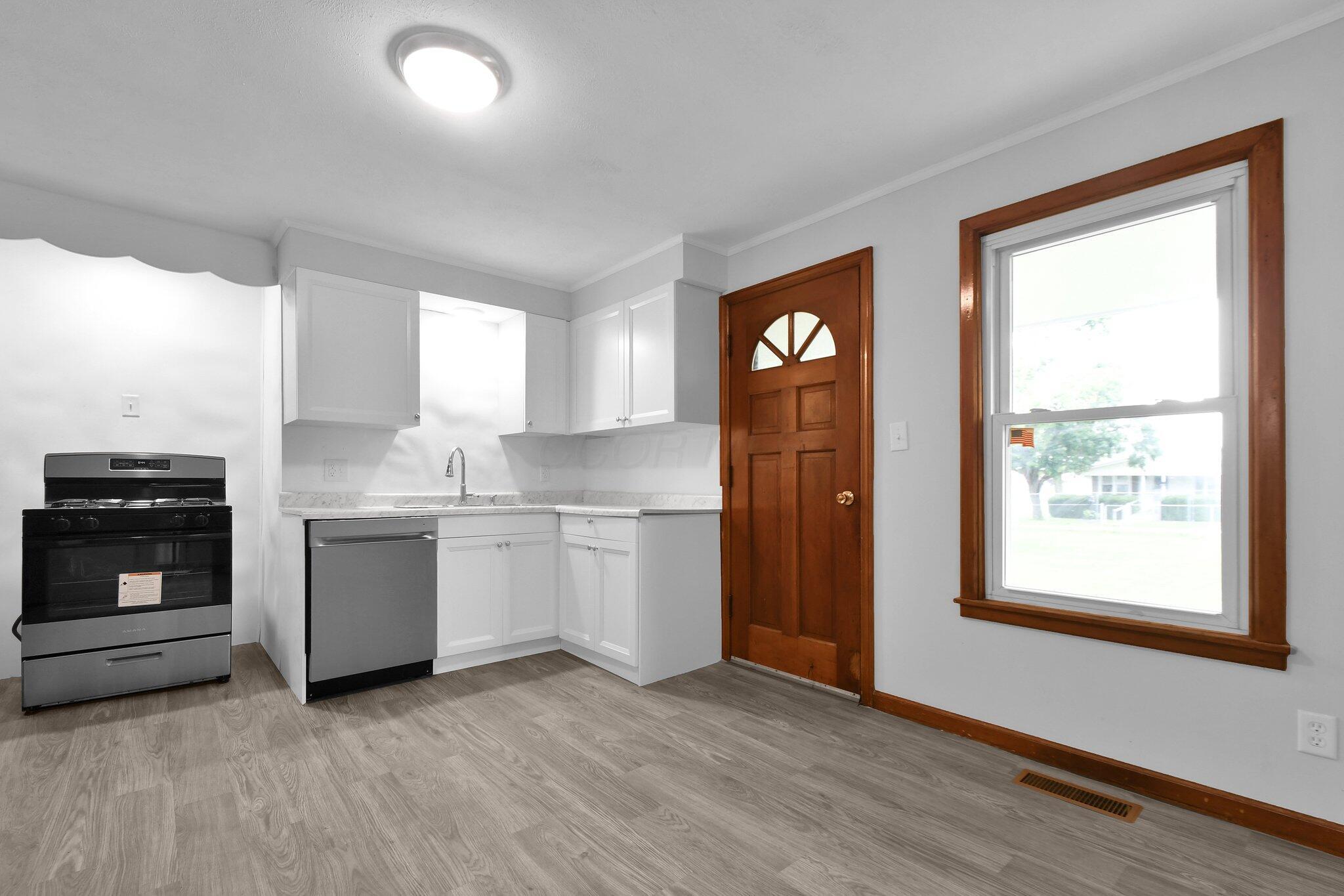 1231 S Pickaway Street, Circleville, Ohio image 11