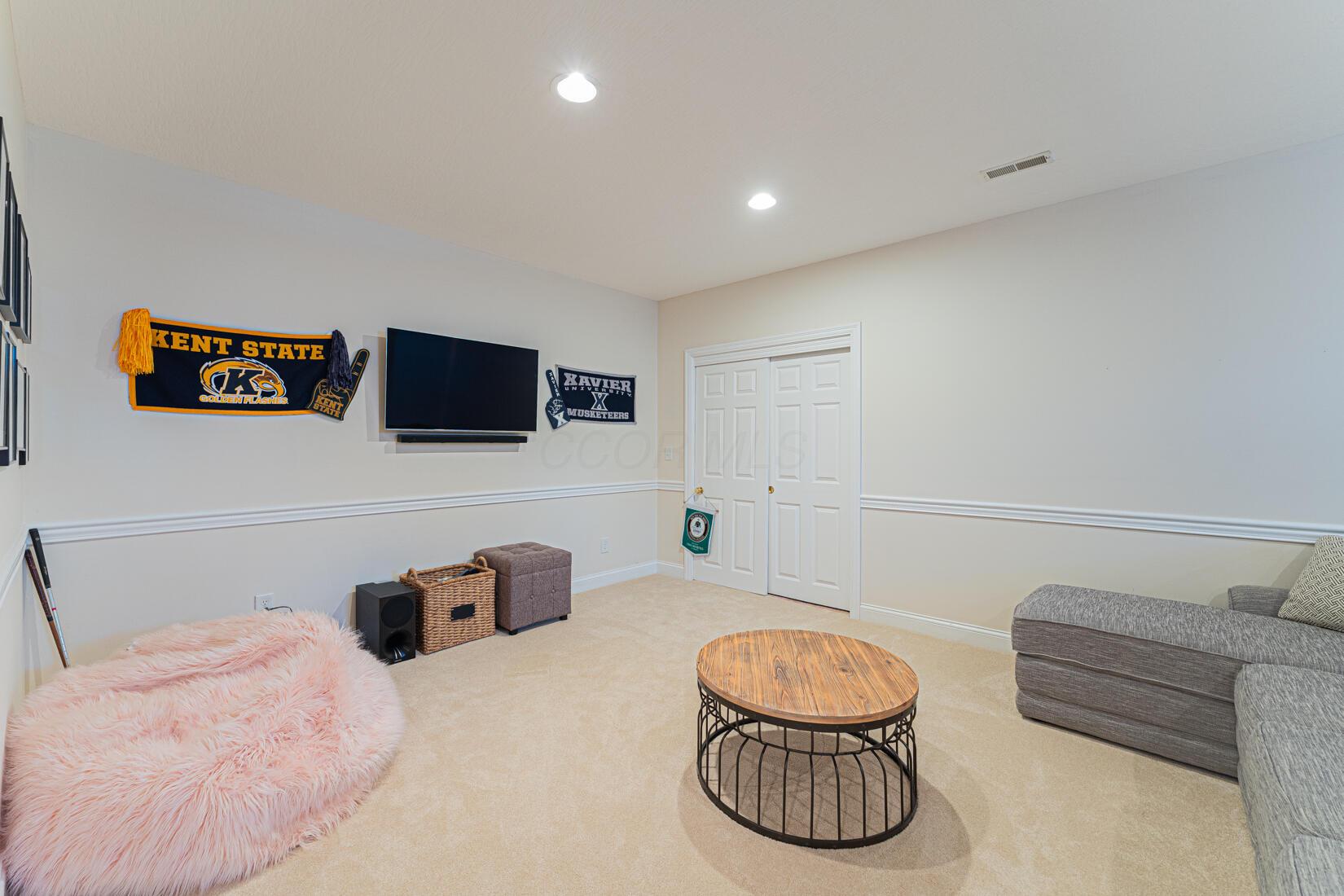 1338 Elkhorn Drive, Blacklick, Ohio image 39