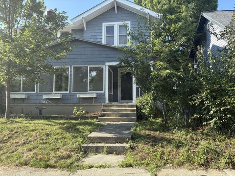 Photo of 170 E Tulane Road, Columbus, OH 43202 (MLS # 225028801)