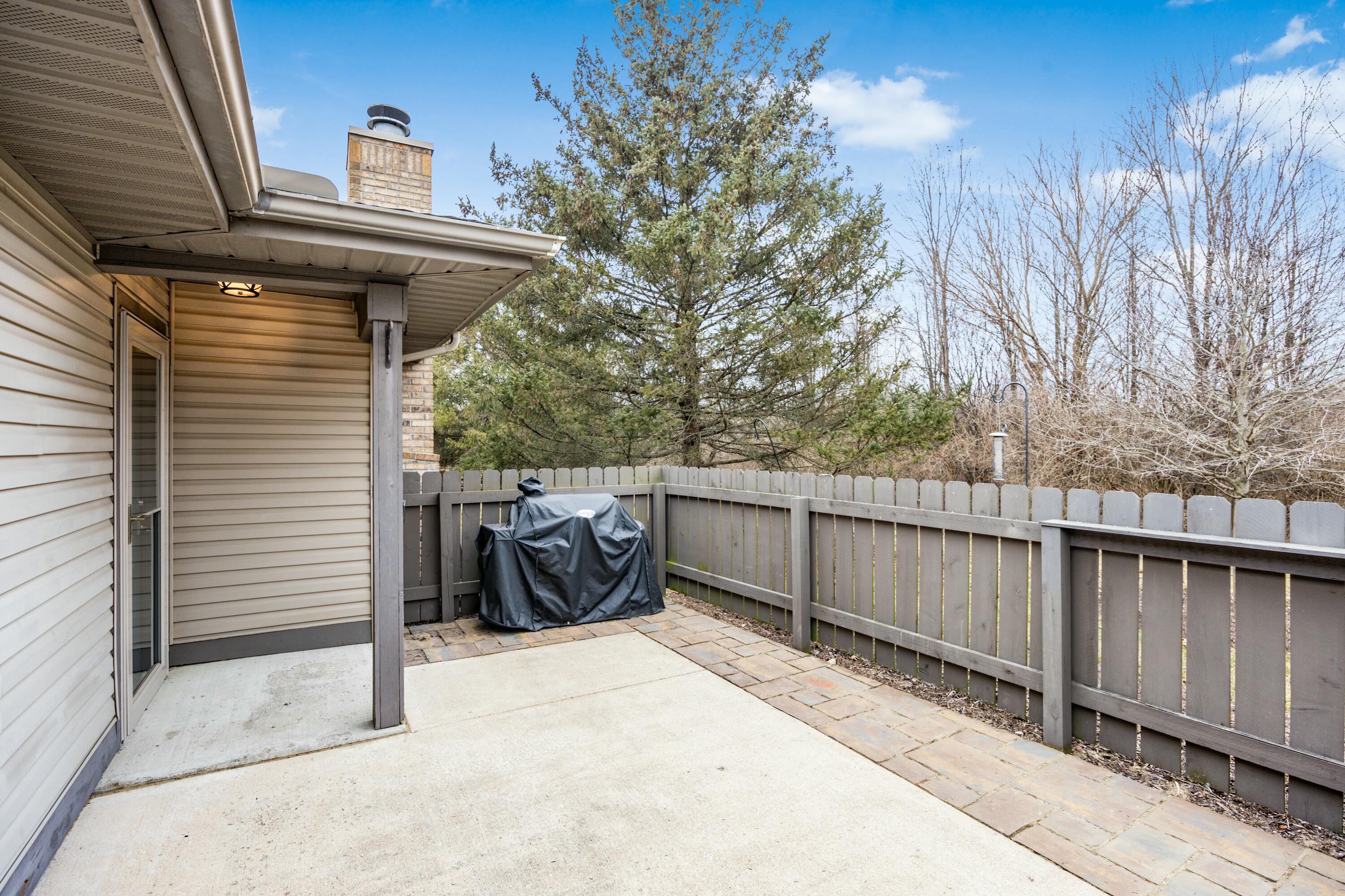 2685 Brittany Oaks Boulevard, Hilliard, Ohio image 24