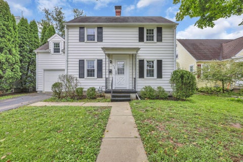 Homes For Sale - 658 Frederick Street<br/> Lancaster, OH 43130