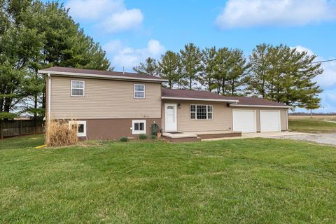 Photo of 585 County Road 21, Ashley, OH 43003 (MLS # 226007487)