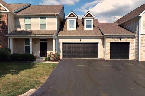 Photo of 4668 Community Way, Hilliard, OH 43026 (MLS # 226003819)