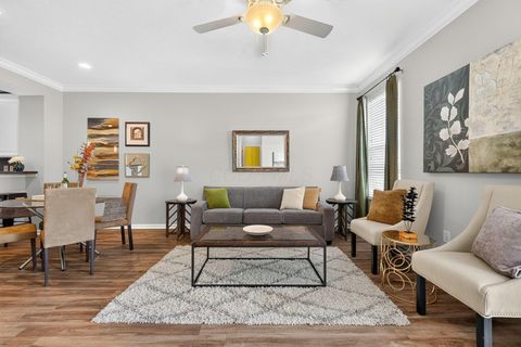 Condo For Sale - 4668 Community Way<br/> Franklin County, Hilliard, OH 43026