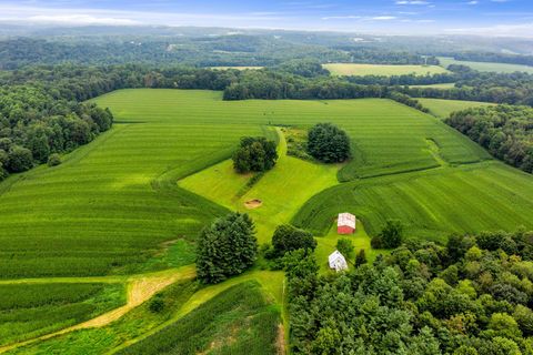 Photo of 12627 Upper Gilchrist Road, Mount Vernon, OH 43050 (MLS # 225028814)