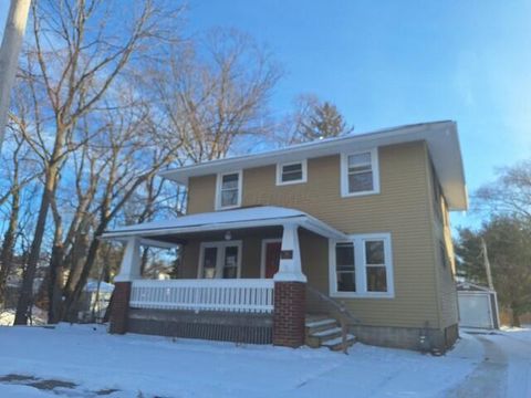 Photo of 367 N Columbus Street, Galion, OH 44833 (MLS # 226000329)