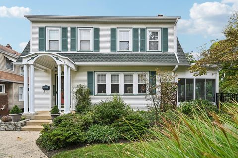Photo of 80 Glencoe Road, Columbus, OH 43214 (MLS # 225039412)