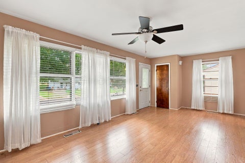 Tiny photo for 1280 Marble Drive, Columbus, OH 43227 (MLS # 226033872)