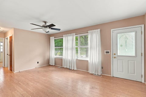 Tiny photo for 1280 Marble Drive, Columbus, OH 43227 (MLS # 226033872)