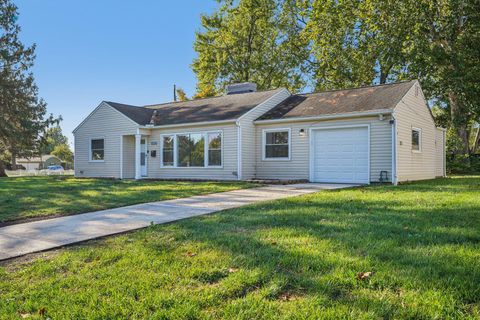 Photo of 3283 Kingston Avenue, Grove City, OH 43123 (MLS # 225038528)