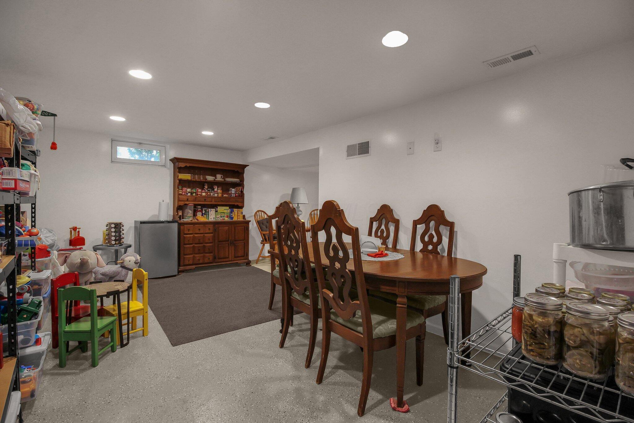 883 Mcnaughten Road, Columbus, Ohio image 26