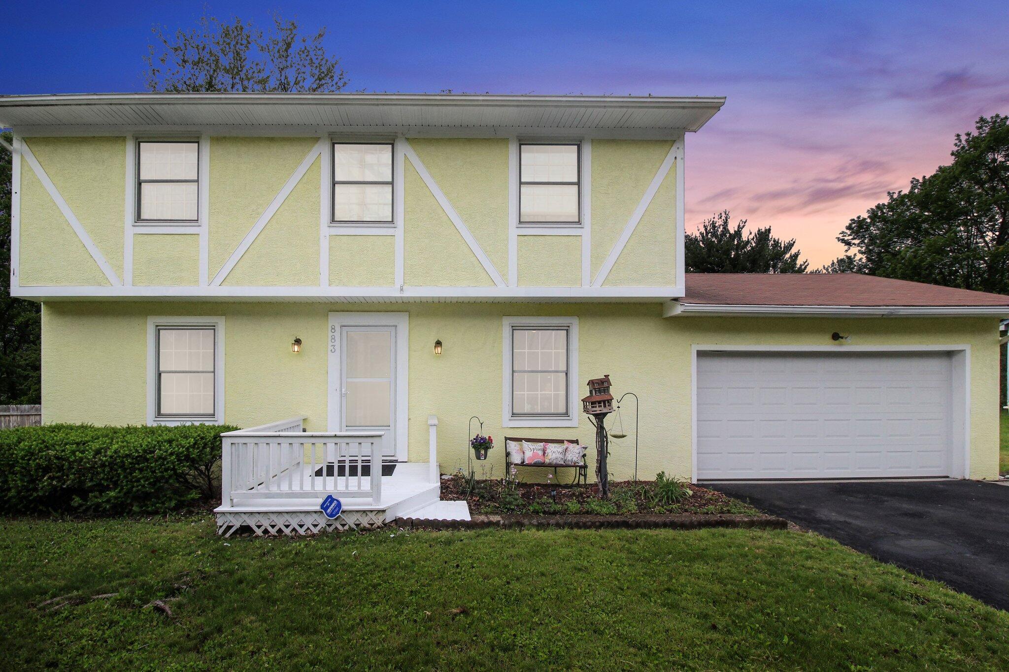 883 Mcnaughten Road, Columbus, Ohio image 2