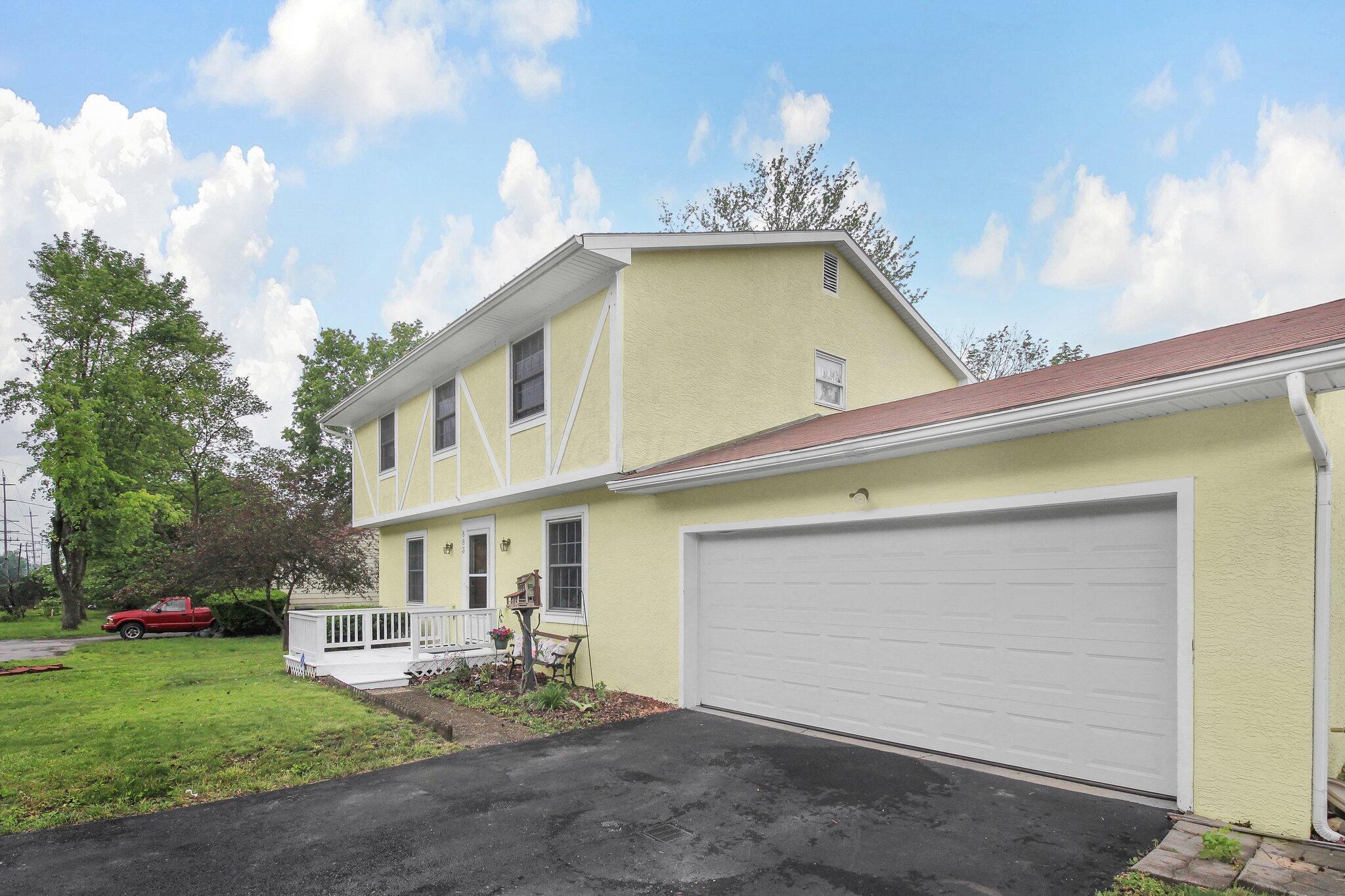 883 Mcnaughten Road, Columbus, Ohio image 6