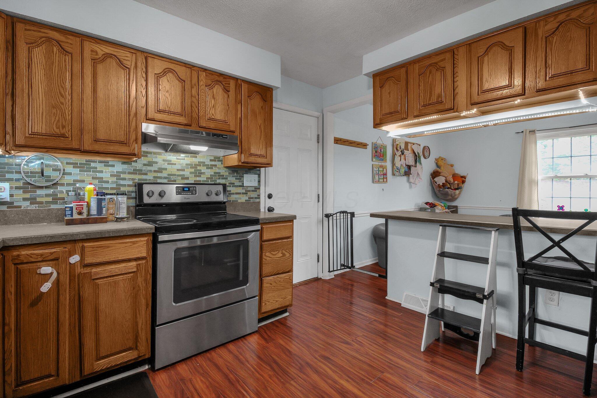 883 Mcnaughten Road, Columbus, Ohio image 15