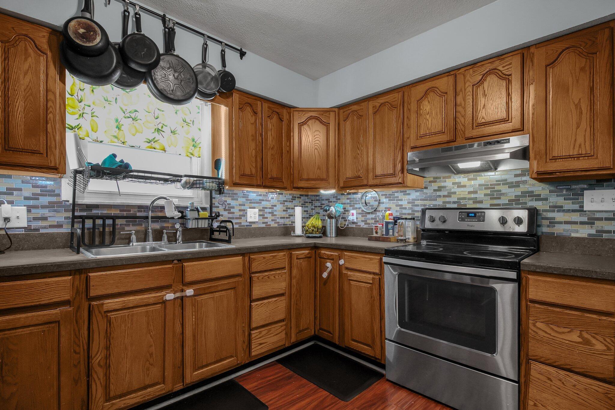 883 Mcnaughten Road, Columbus, Ohio image 14