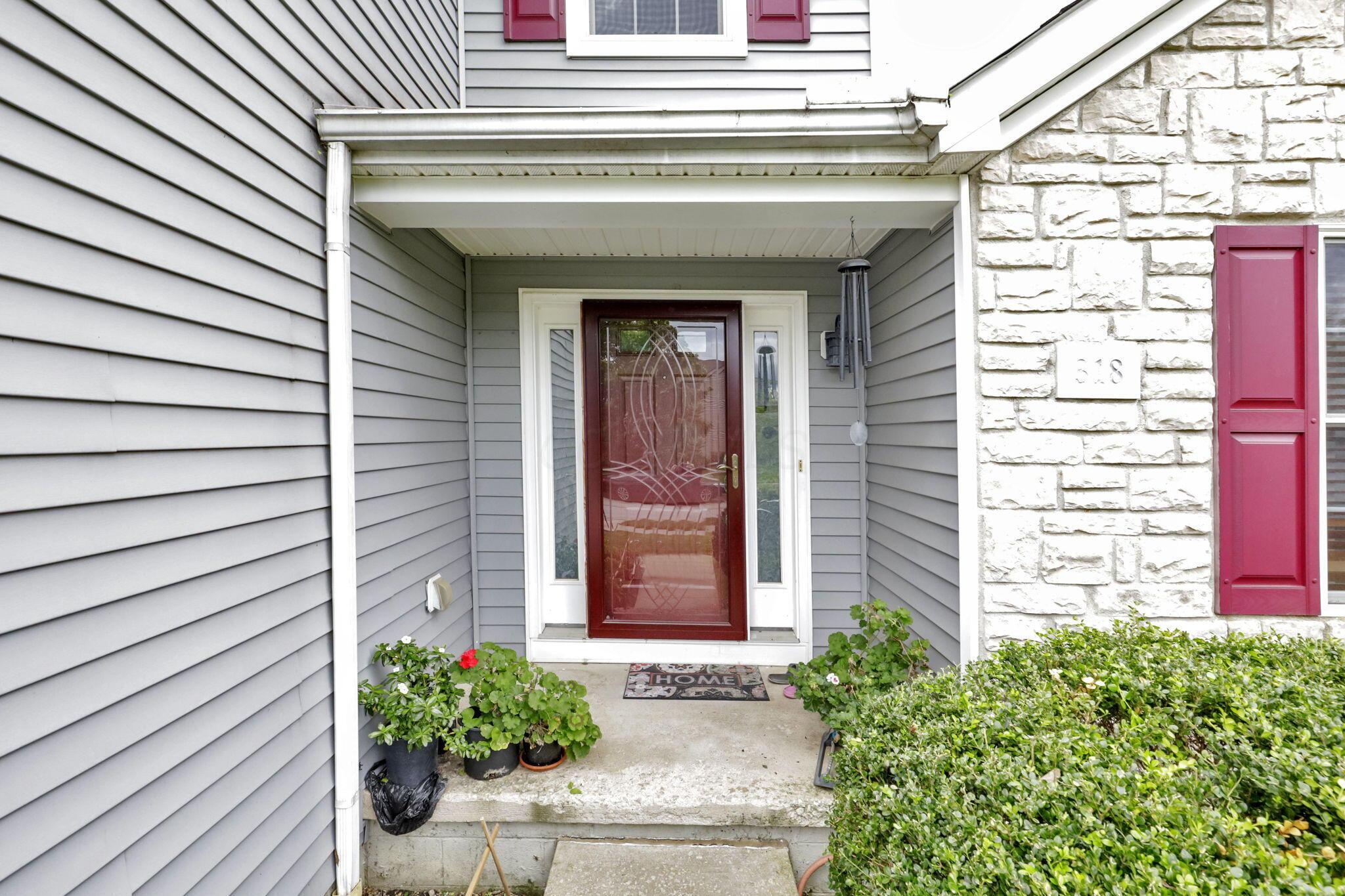 318 Linden Circle, Pickerington, Ohio image 5