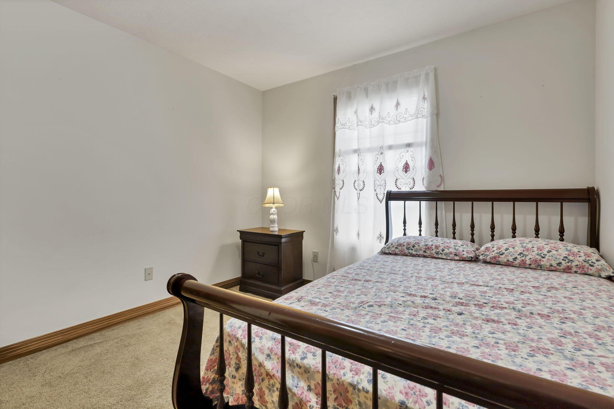 318 Linden Circle, Pickerington, Ohio image 27